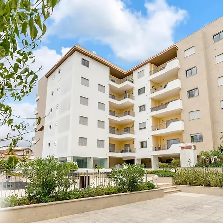 Apartment Luxury Penthouse Near Center #1933 Lagos
