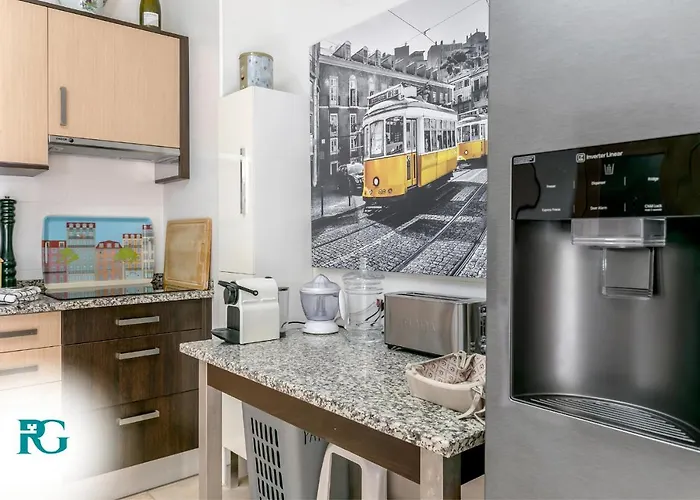 Luxury Penthouse Near Center #1933 拉哥斯